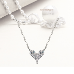 שרשרת לב עדינה משובצת אבני מעבדה