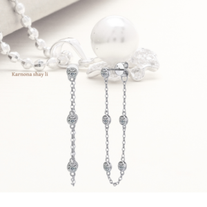 עגילים אבישג מעבדה